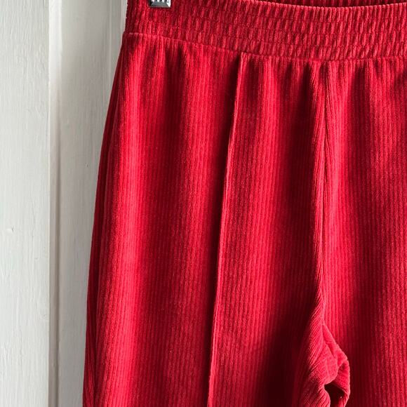 Aerie Groove On Velour High Waisted Flare Legging - Picture 5 of 10